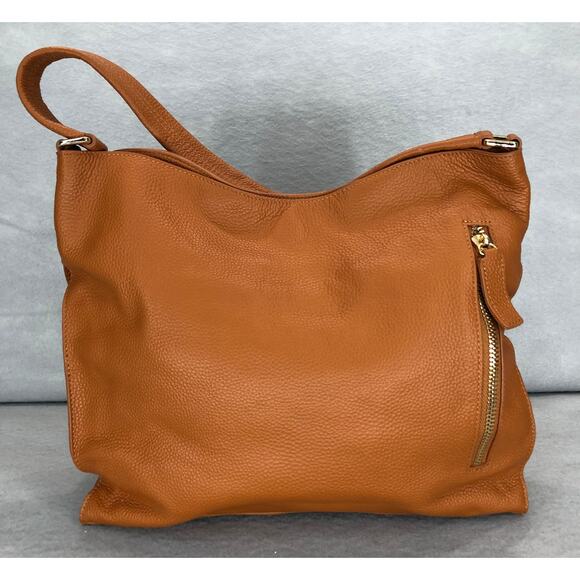 Tote Le Monde Cognac Pebble Leather Shoulder Bag - Picture 2 of 11